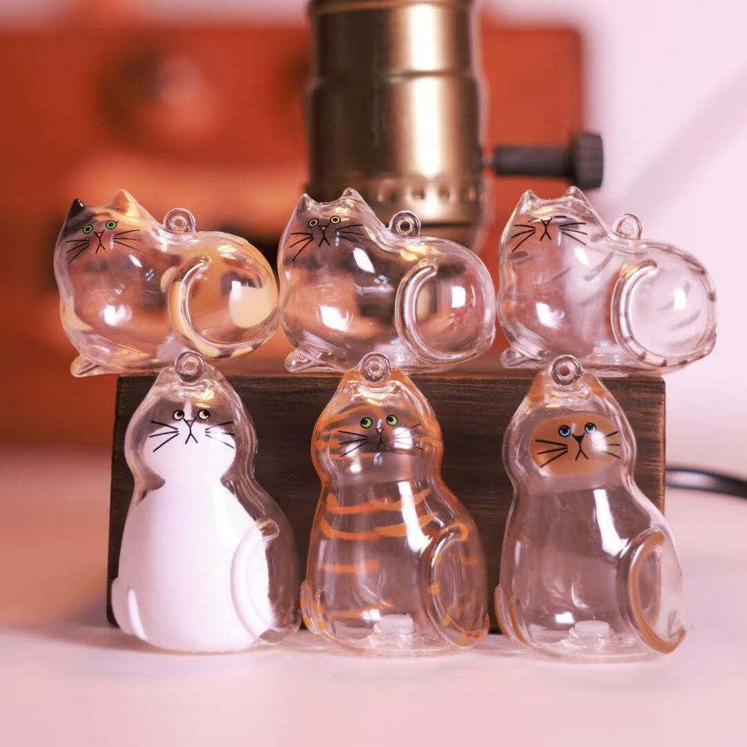 Transparent Cat and Dog Hair Storage Capsule