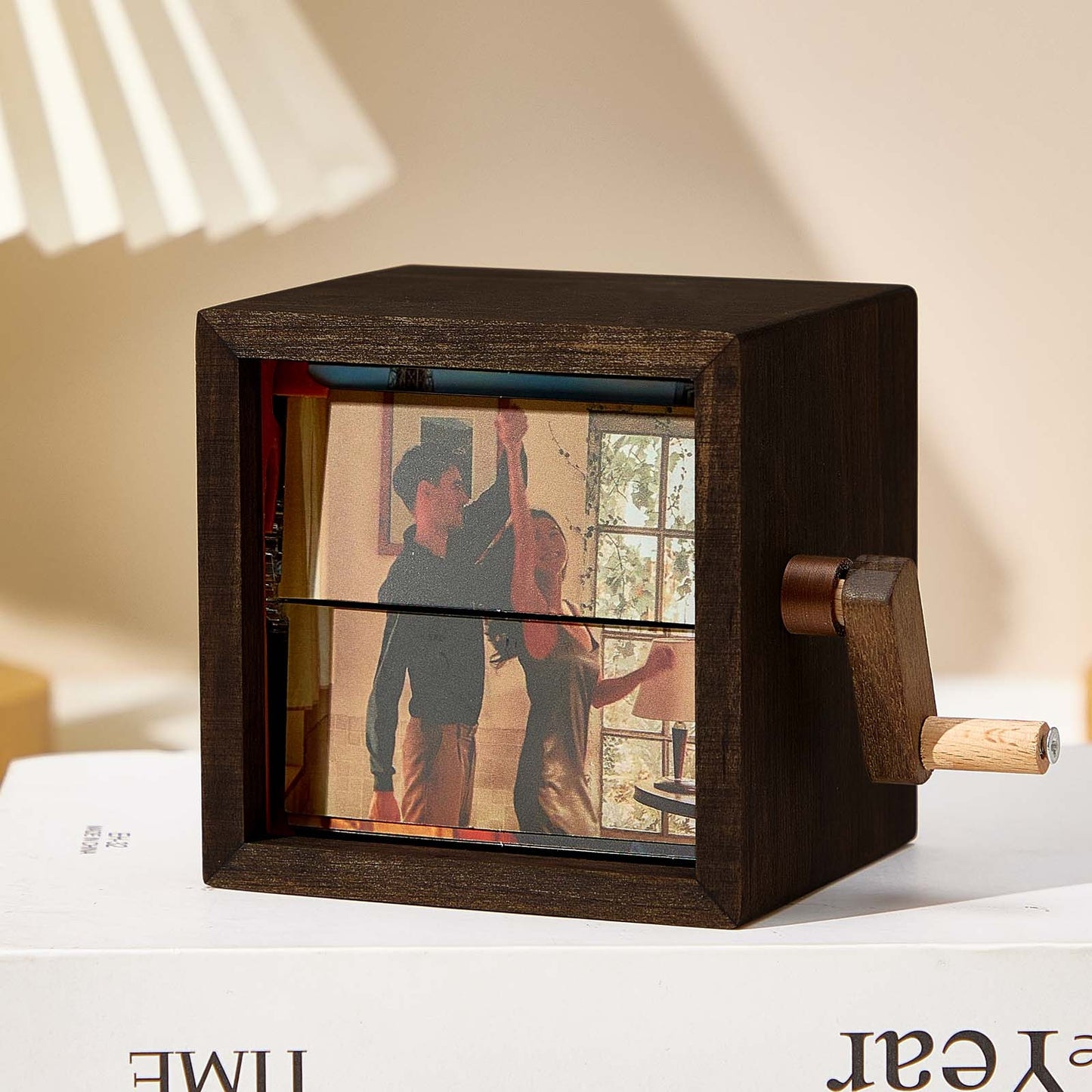 Customized Photo Mechanical Flipbook Frame